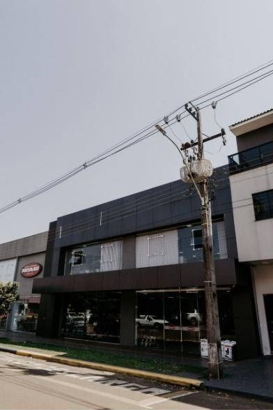 Fachada da Móveis Bortolato vista da calçada